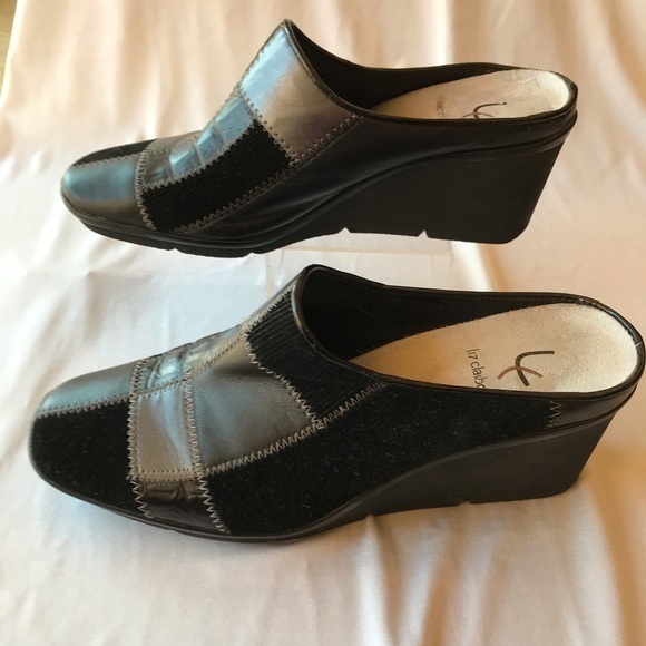 Liz Claiborne Evie 2 Women's Black Patchwork Wedge Mule Shoes-Size 8 1/2 M - Picture 3 of 7